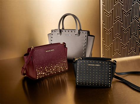 bags michael kors outlet online|michael Kors Outlet clearance bags.